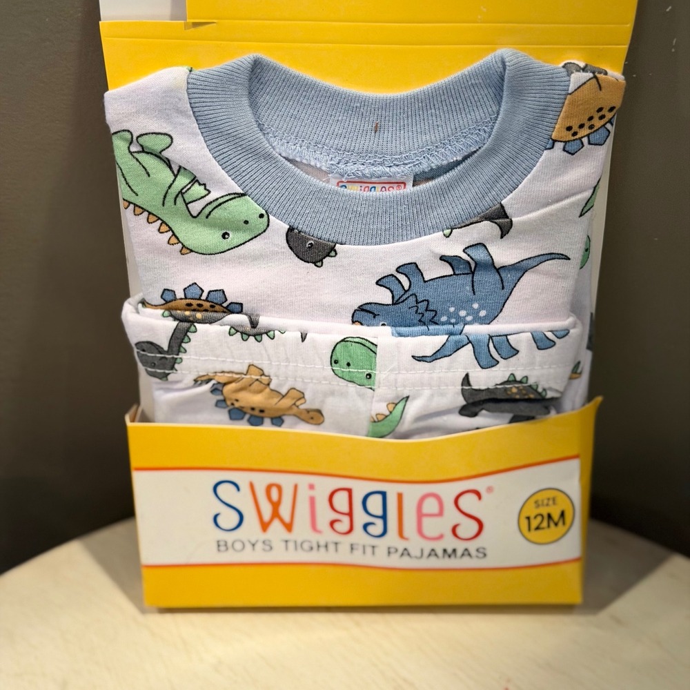 Swiggles Boys Tight Fit Pajamas 12M Dinosaur Print Long‎ Sleeve Sleepwear